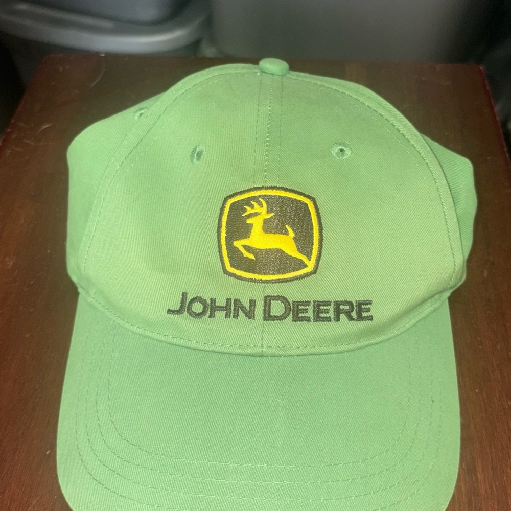 John Deere Green spelled out an embroidered logo Cotton Cap(119)
